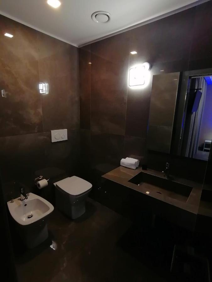 Hotel Xbusiness Nola Eksteriør billede